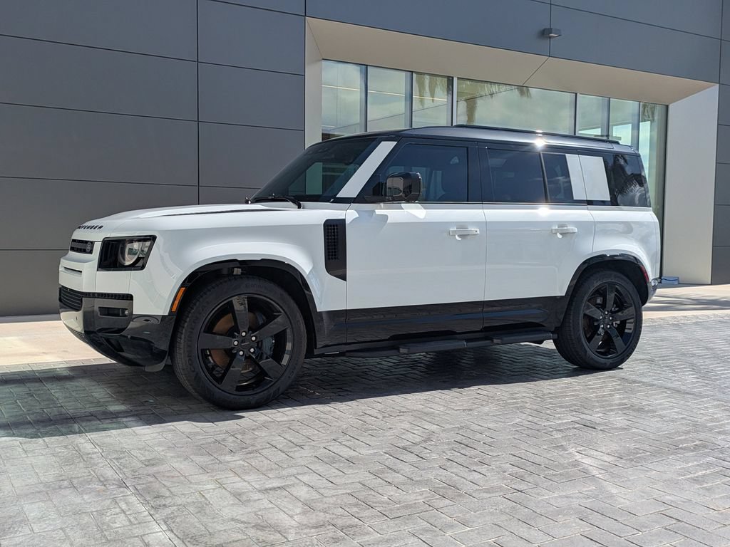 New 2026 Land Rover Defender 110 X-Dynamic SE AWD/4WD image 2
