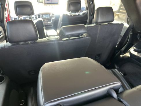Used 2011 Dodge Durango Citadel w/ Trailer Tow Group IV image 37