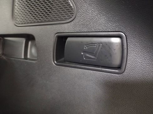 Used 2018 Hyundai Santa Fe Sport w/ 2.0T Ultimate Tech Package 05 image 19