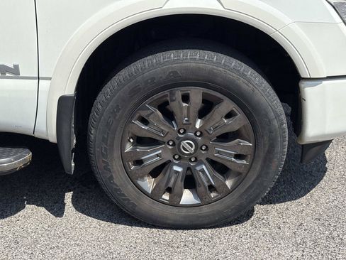 Used 2017 Nissan Titan Platinum Reserve AWD/4WD image 10
