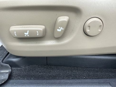 Used 2021 Toyota 4Runner SR5 Premium w/ Moonroof Package image 26