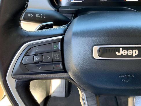 Certified 2021 Jeep Grand Cherokee L Limited AWD/4WD image 20