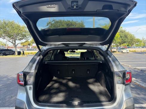Used 2021 Subaru Outback Premium AWD/4WD image 19