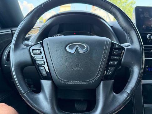 Used 2022 INFINITI QX80 Sensory w/ All-Season Package AWD/4WD image 39