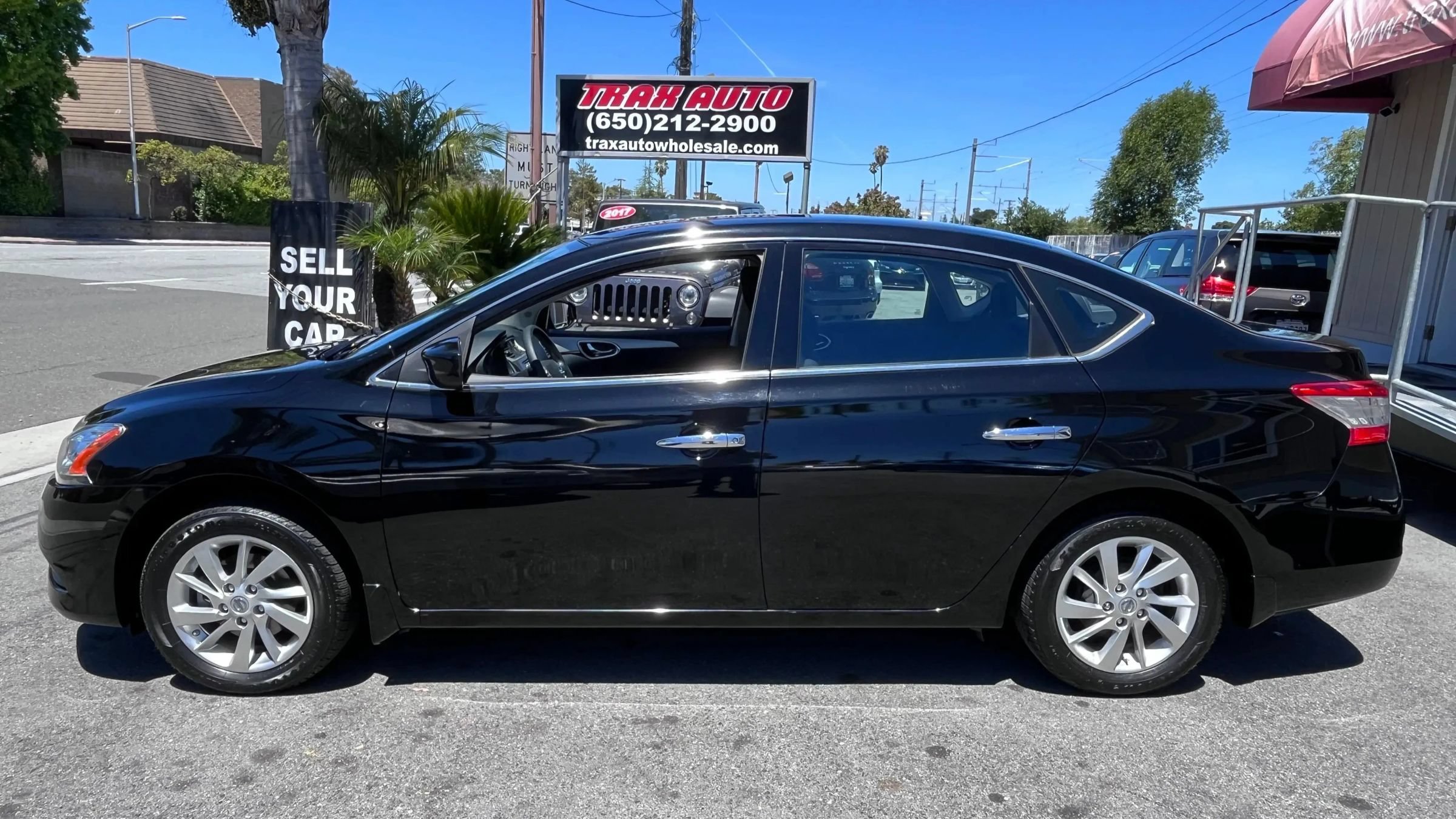 Used 2014 Nissan Sentra SV FWD image 4