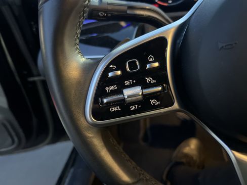 Used 2022 Mercedes-Benz CLA 250 4MATIC image 19