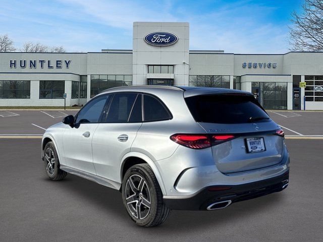 Used 2025 Mercedes-Benz GLC 300 4MATIC w/ AMG Line image 6