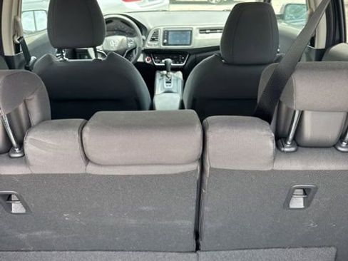 Used 2019 Honda HR-V EX image 7