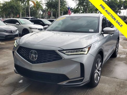 Used 2026 Acura MDX FWD w/ Technology Package image 3