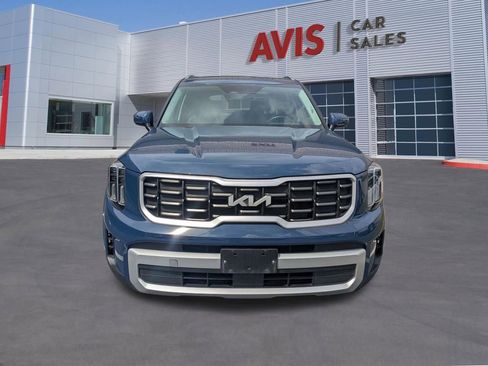 Used 2025 Kia Telluride S FWD image 2