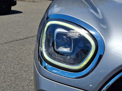 Used 2024 MINI Cooper Countryman S FWD image 9