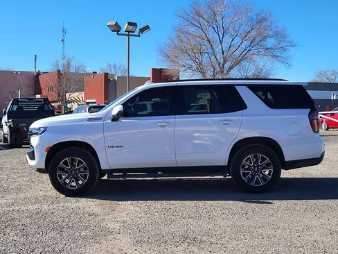 Used 2024 Chevrolet Tahoe Z71 w/ Luxury Package image 4