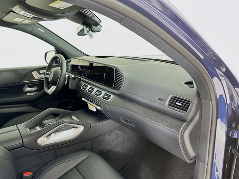 New 2026 Mercedes-Benz GLS 450 GLS 450 image 34