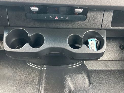 Used 2023 Mercedes-Benz Sprinter 2500 image 25