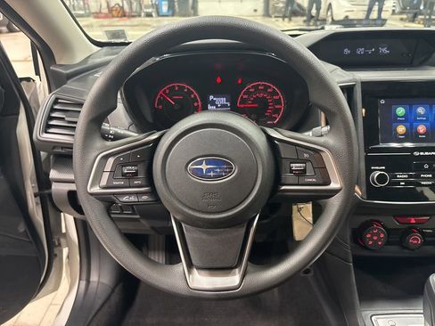 Used 2019 Subaru Impreza 2.0i image 5