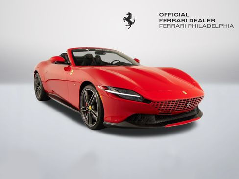 Certified 2025 Ferrari Roma Spider RWD image 1