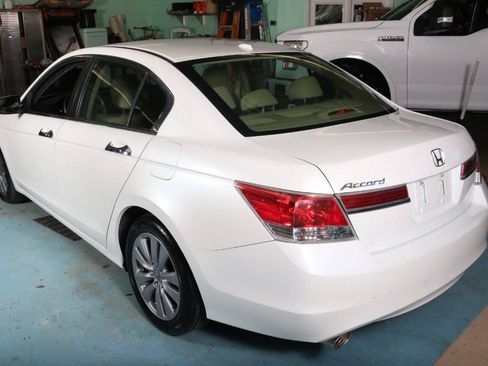 Used 2012 Honda Accord EX-L image 16