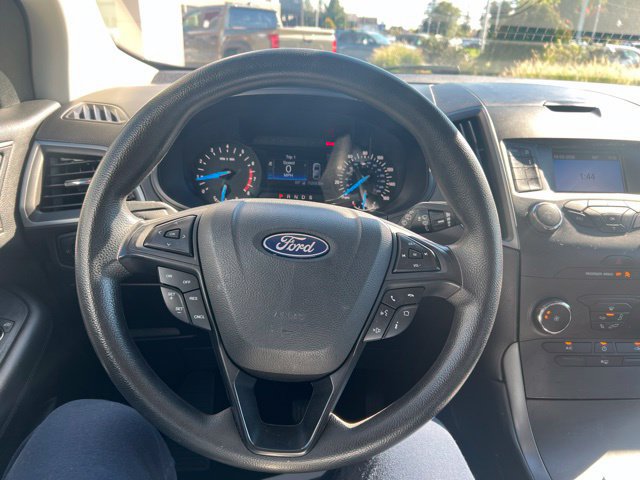 Used 2019 Ford Edge SE FWD image 14