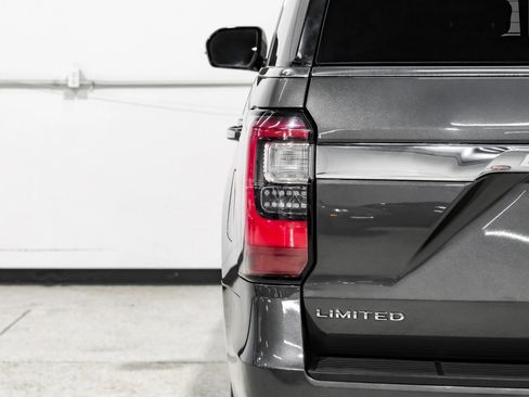 Used 2019 Ford Expedition Limited w/ Cargo Package image 60