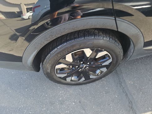 Used 2023 Kia Sportage X-Line w/ X-Line Premium Package image 13