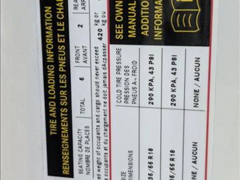 Used 2025 Mercedes-Benz GLB 250 image 17