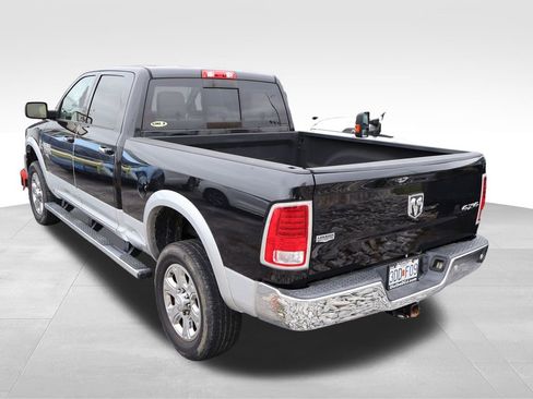 Used 2016 RAM 2500 Laramie AWD/4WD image 17
