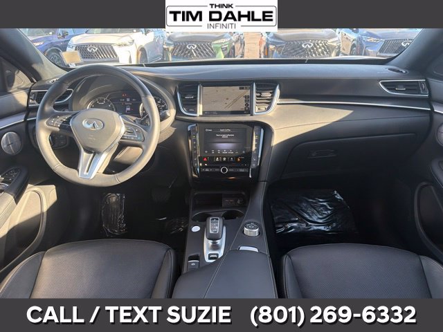 Certified 2025 INFINITI QX55 Essential AWD/4WD image 2