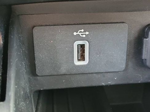 Used 2017 Ford Explorer Sport AWD/4WD image 14