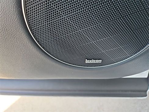 Used 2022 Genesis GV70 2.5T w/ Advanced Package image 24