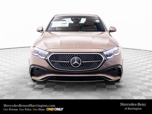 New 2026 Mercedes-Benz E 350 4MATIC Sedan image 10