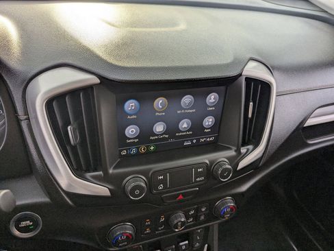 Used 2021 GMC Terrain SLT image 23