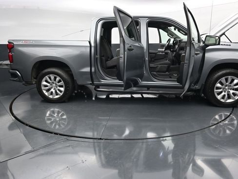 Used 2021 Chevrolet Silverado 1500 Custom AWD/4WD image 27