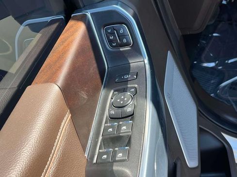 Certified 2025 Ford F350 King Ranch w/ FX4 Off-Road Package AWD/4WD image 27
