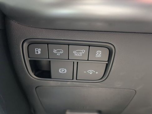 New 2026 Hyundai Ioniq 9 Limited AWD/4WD image 20
