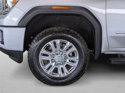Used 2021 GMC Sierra 2500 Denali w/ Denali Ultimate Package AWD/4WD image 24