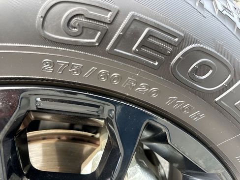 Used 2025 Nissan Armada PRO-4X image 35