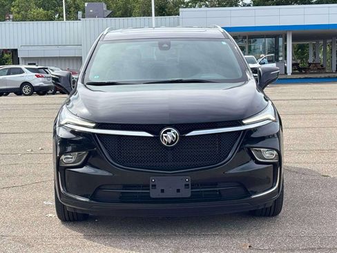 Used 2024 Buick Enclave Essence w/ Experience Buick Package AWD/4WD image 30