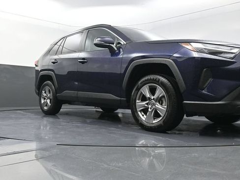 Used 2025 Toyota RAV4 XLE AWD/4WD image 31