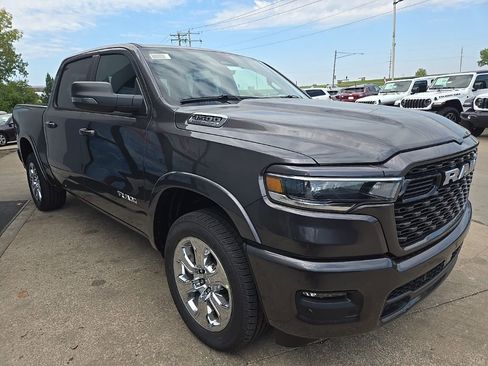 New 2026 RAM 1500 Big Horn AWD/4WD image 14