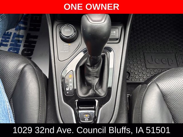 Used 2019 Jeep Cherokee Limited w/ Luxury Group AWD/4WD image 19