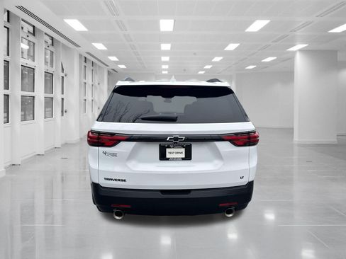 Certified 2023 Chevrolet Traverse LT image 6