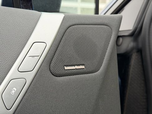 New 2026 BMW iX xDrive45 w/ M Sport Package image 25