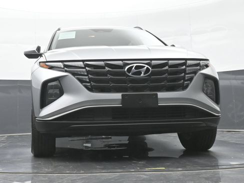 Certified 2024 Hyundai Tucson SEL AWD/4WD image 42