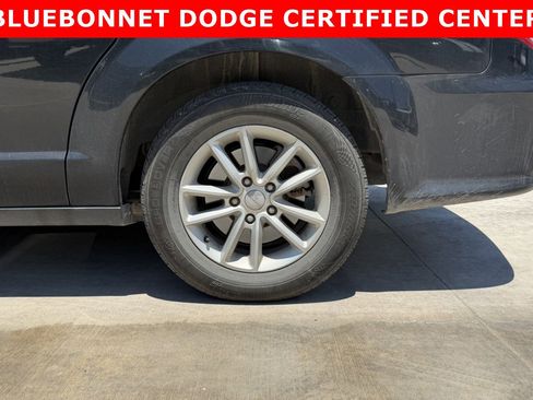 Used 2019 Dodge Grand Caravan SXT FWD image 20