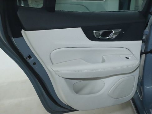 Used 2024 Volvo S60 B5 Plus FWD image 14