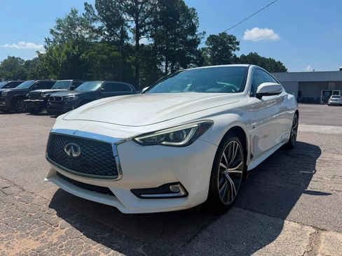 Used 2017 INFINITI Q60 2.0t w/ Premium Plus Package 2.0T AWD/4WD image 1