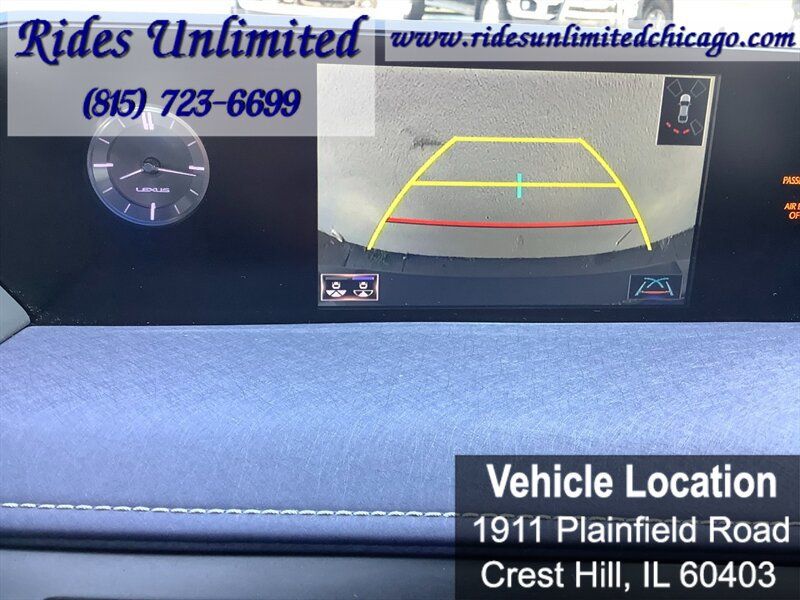 Used 2019 Lexus UX 250h w/ Premium Package AWD/4WD image 10