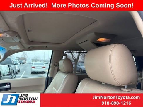 Used 2016 Toyota Sequoia Platinum image 9