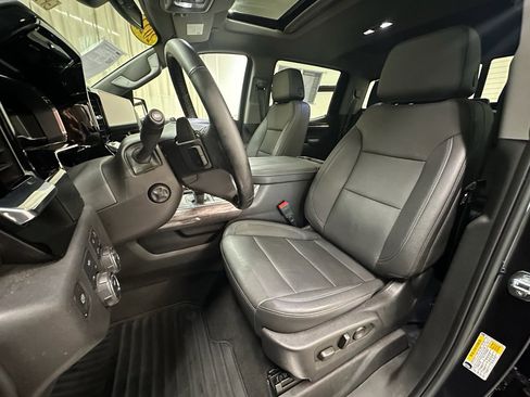 Certified 2023 Chevrolet Silverado 1500 LTZ w/ LTZ Premium Package image 27