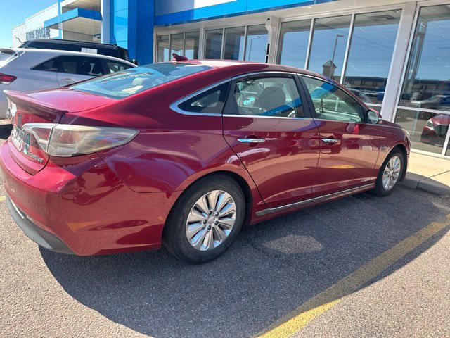 Used 2016 Hyundai Sonata SE FWD image 4